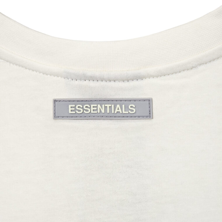 Bluzë Essentials