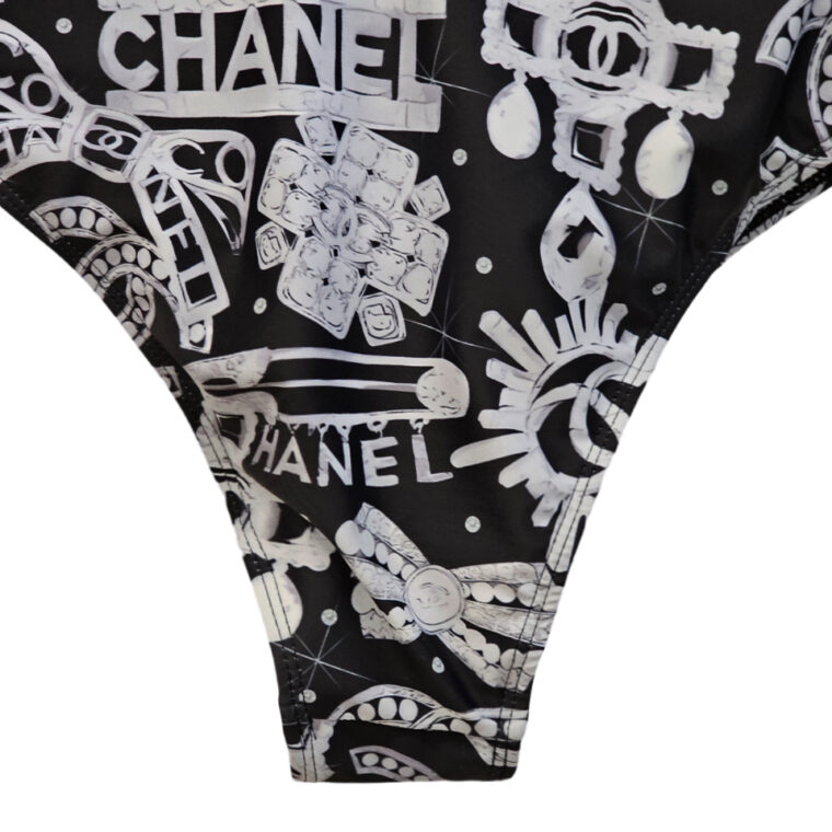Rroba Plazhi Chanel
