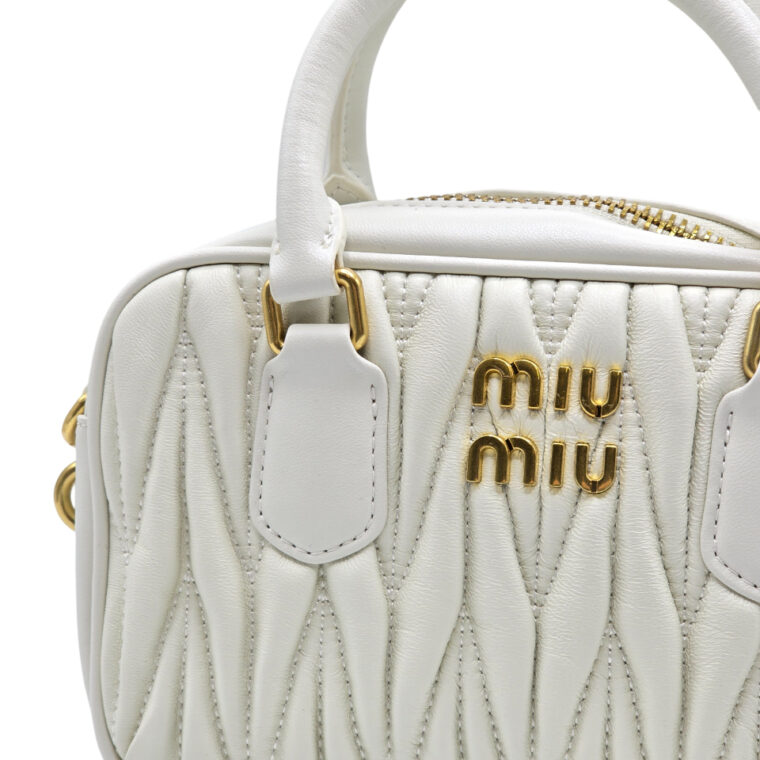 Çantë Miu Miu