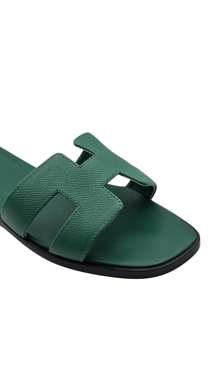 Shapka Hermes