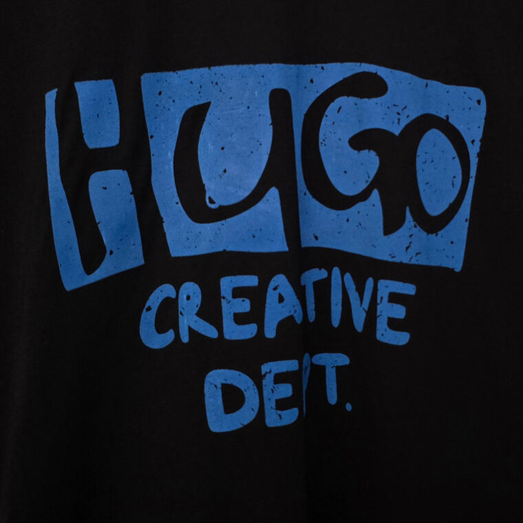 Bluzë Hugo