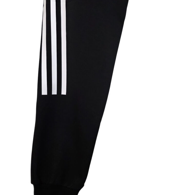 Kostum Adidas