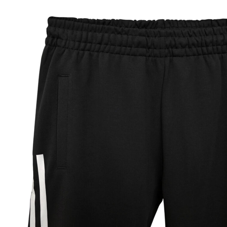Kostum Adidas