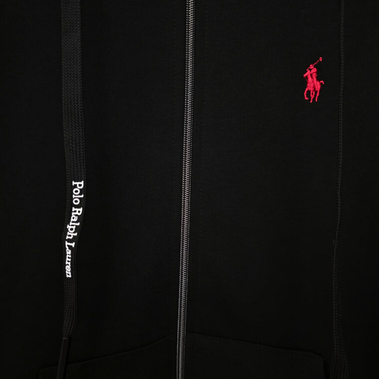 Kostum Polo