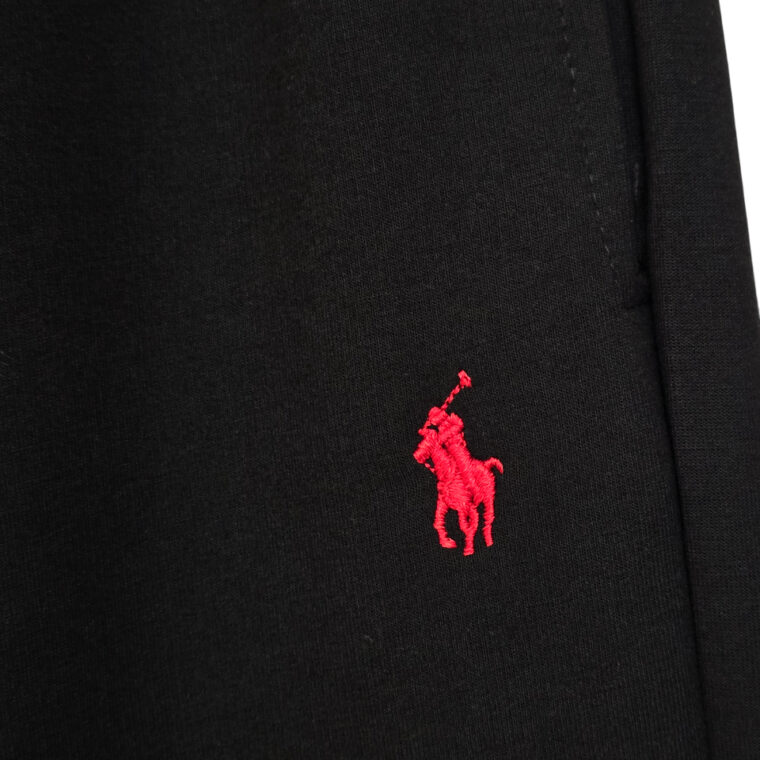 Kostum Polo
