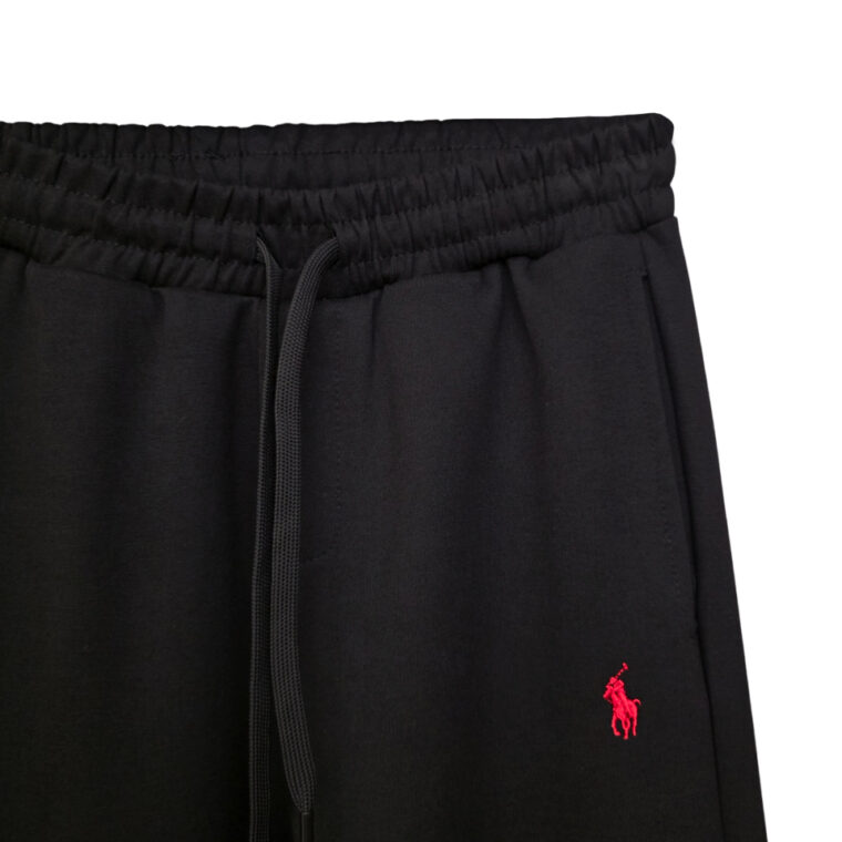 Kostum Polo
