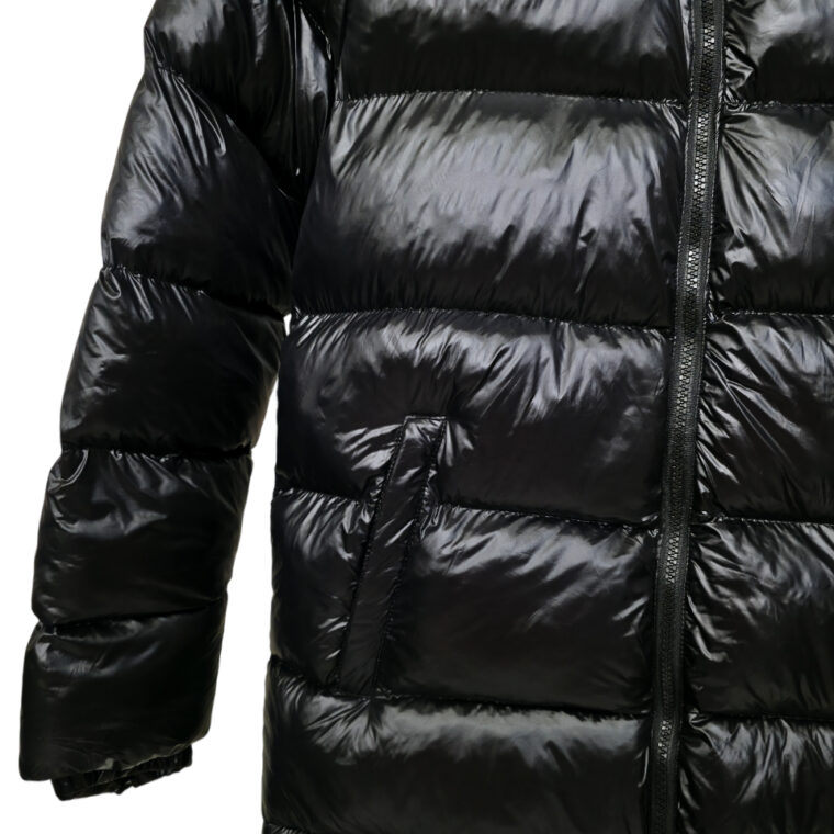 Xhup Moncler