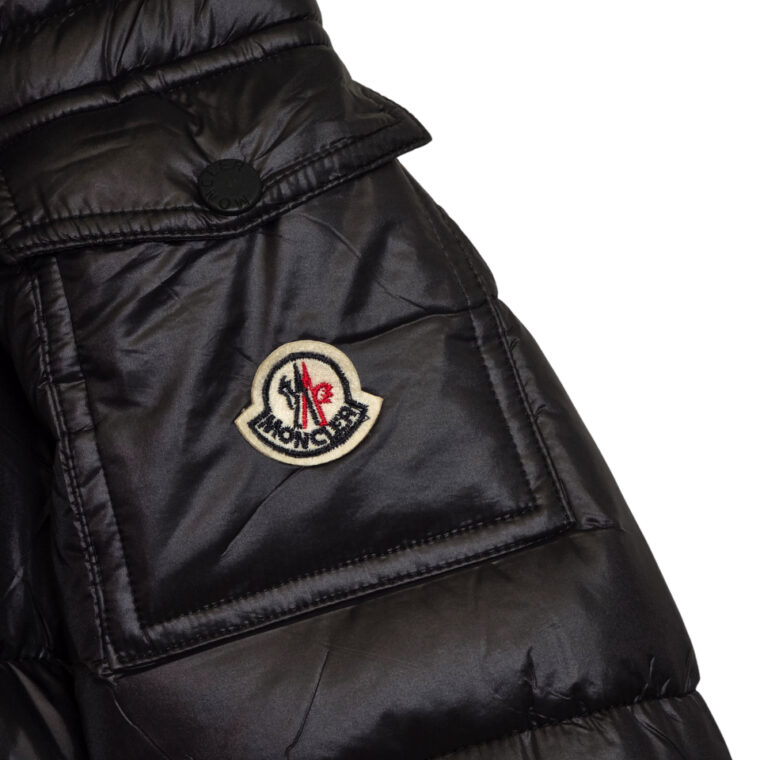 Xhup Moncler