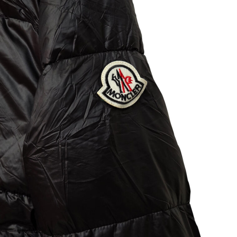Xhup Moncler