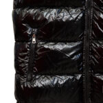 Jelek Moncler