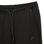Kostum Nike Tech
