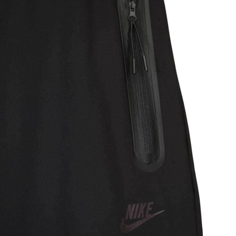 Kostum Nike