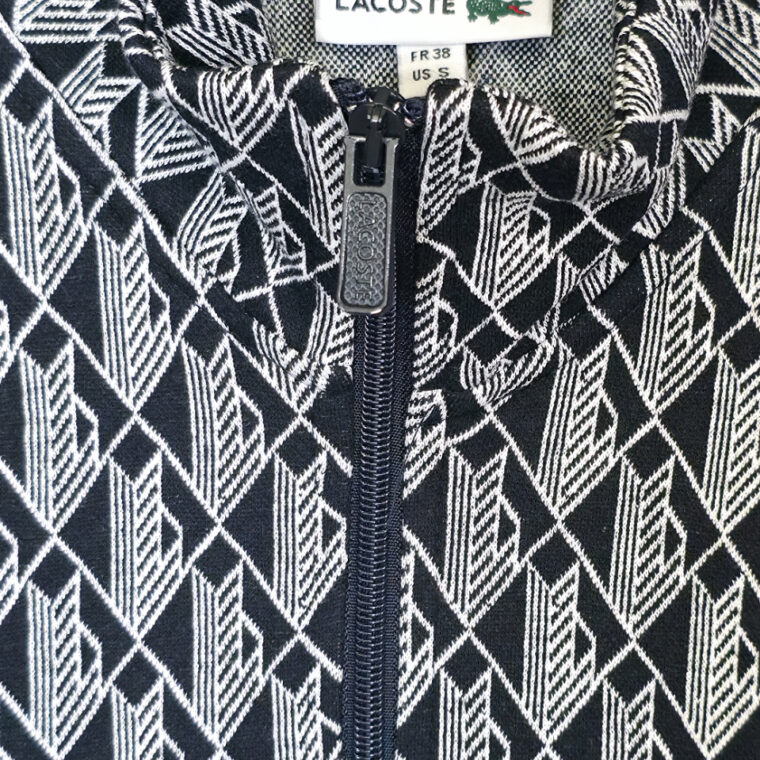 Kostum Lacoste