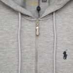 Kostum Polo