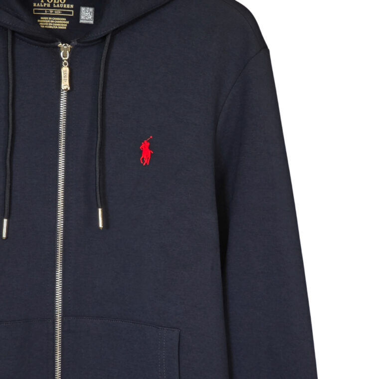 Kostum Polo