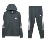 Kostum Adidas