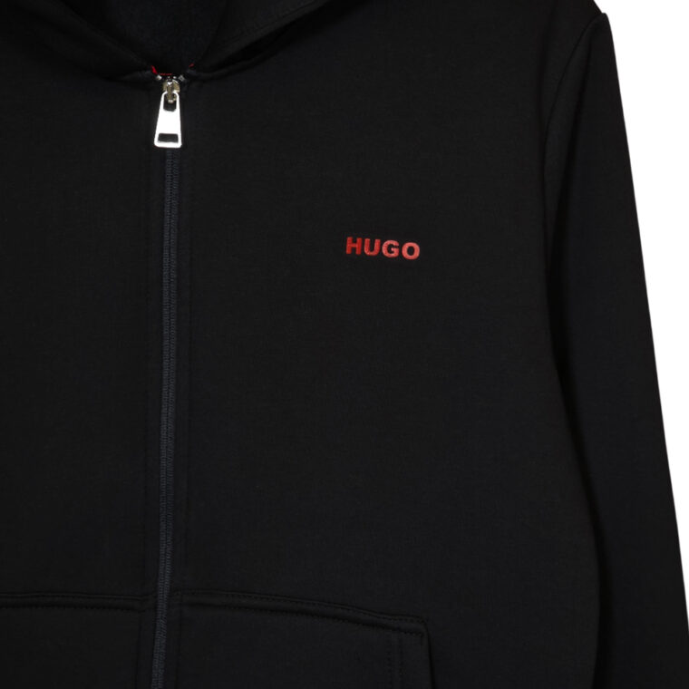 Kostum Hugo
