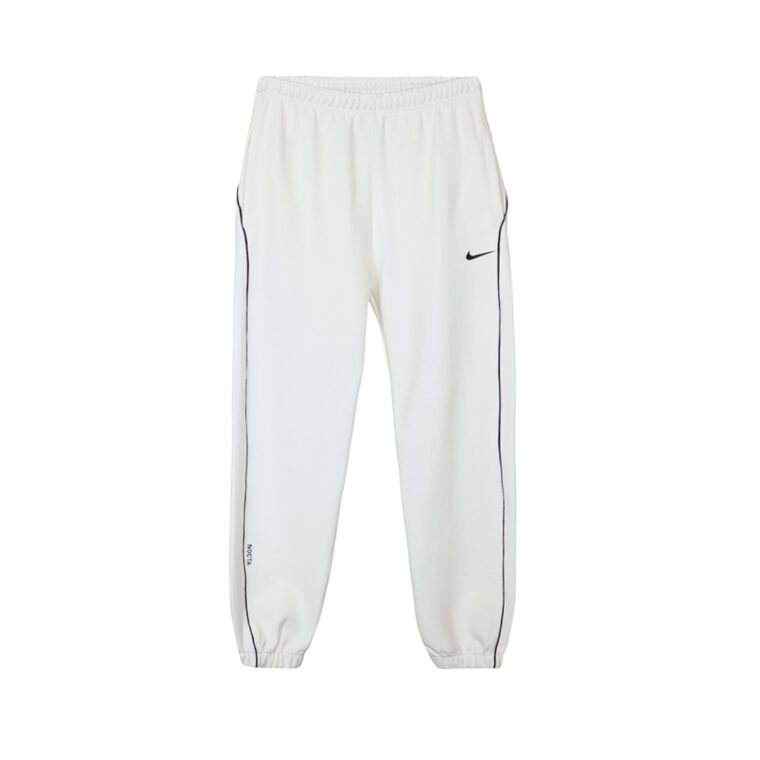 Kostum Nike