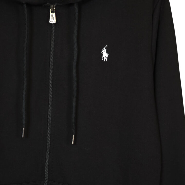 Kostum Polo