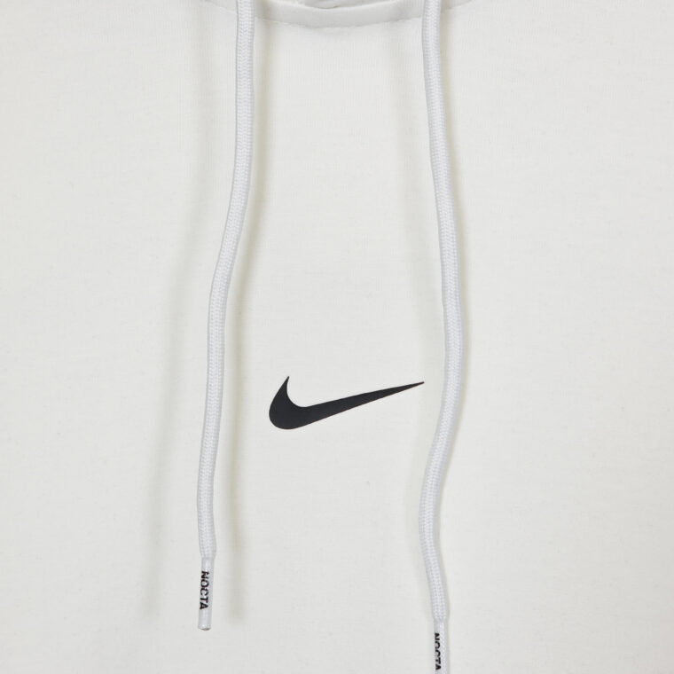 Kostum Nike