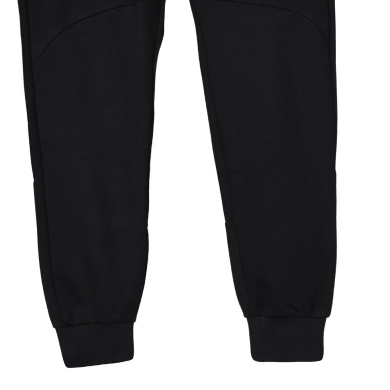 Kostum Under Armour