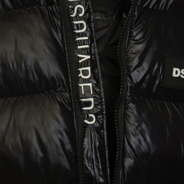 Xhup Dsquared2
