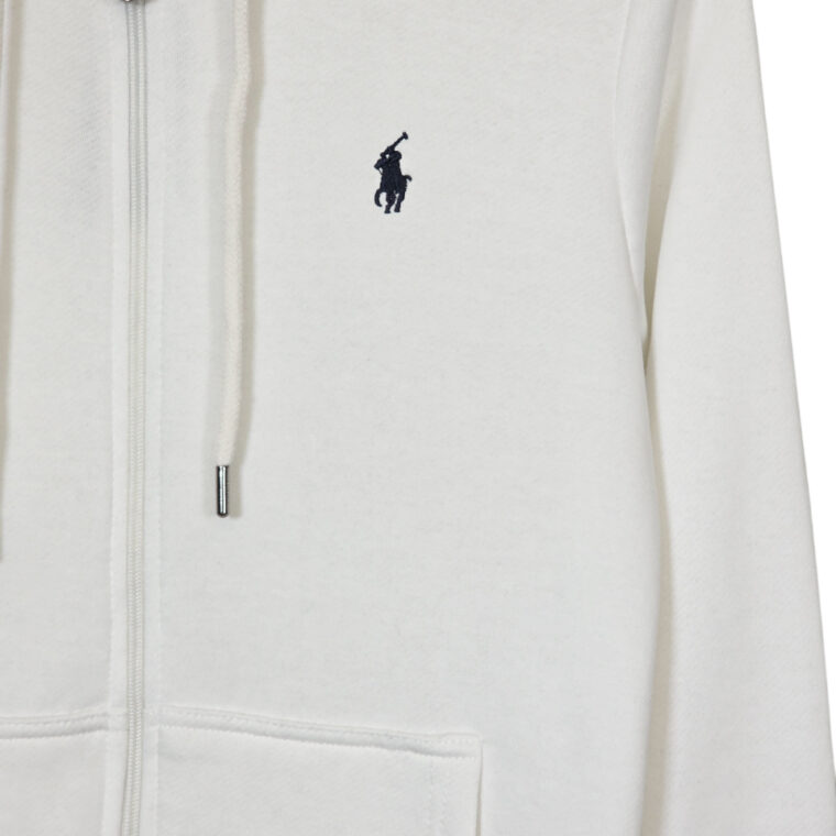 Kostum Polo