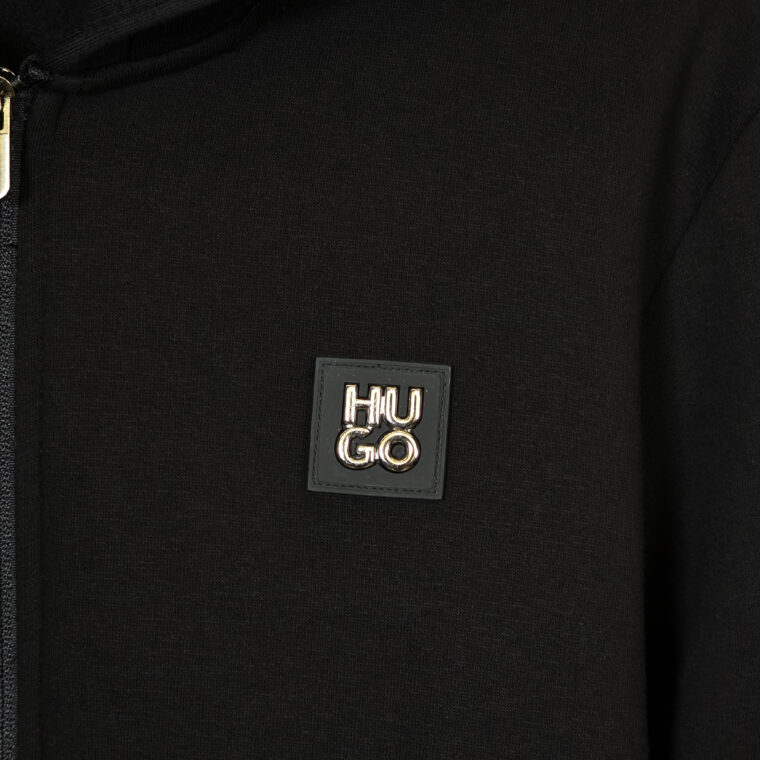 Kostum Hugo
