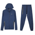 Kostum Nike Tech