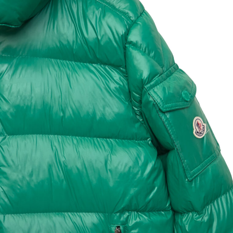 Xhup Moncler