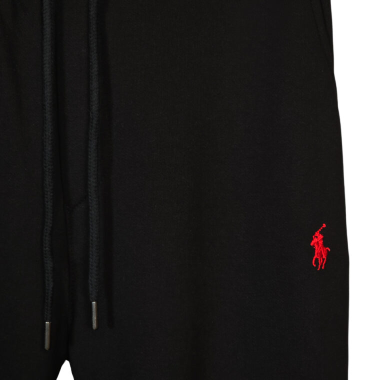 Kostum Polo