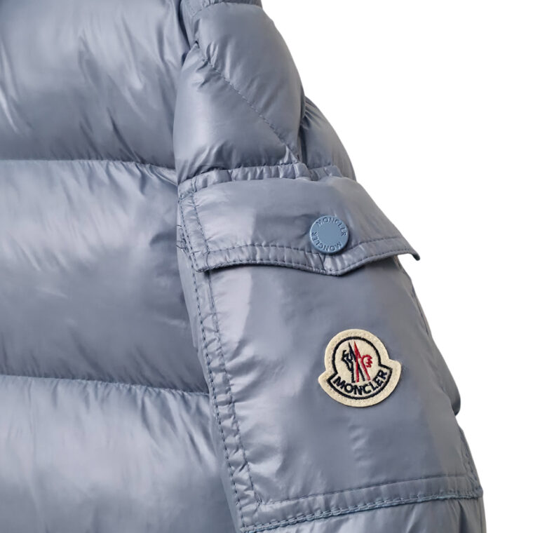 Xhup Moncler