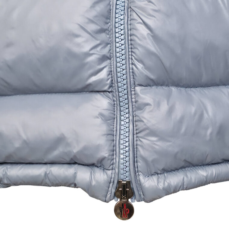 Xhup Moncler