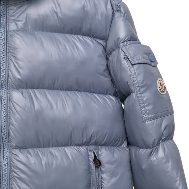 Xhup Moncler