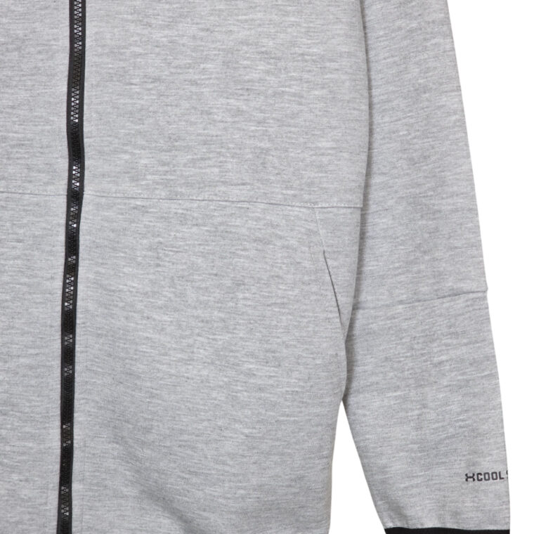 Kostum Under Armour