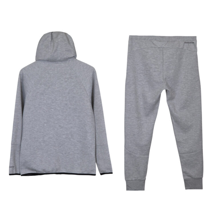 Kostum Under Armour
