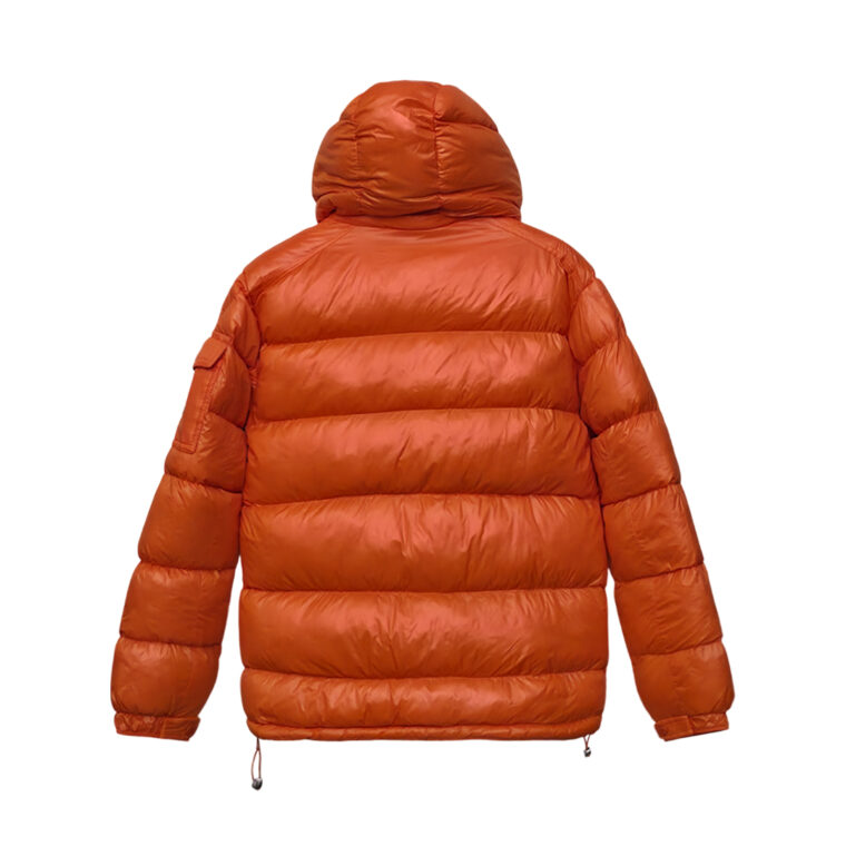 Xhup Moncler