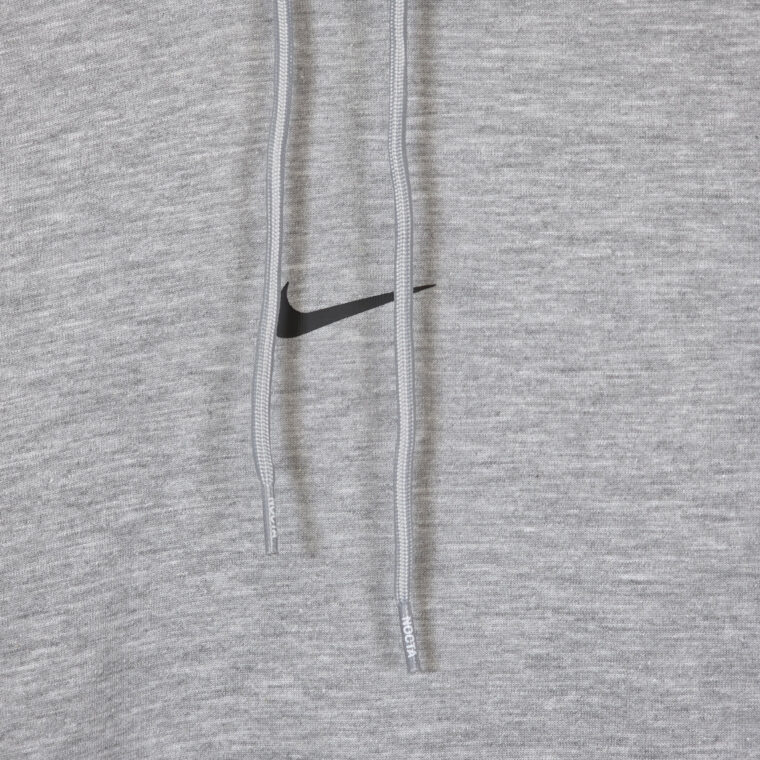 Kostum Nike