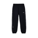 Kostum Nike