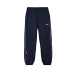 Kostum Nike