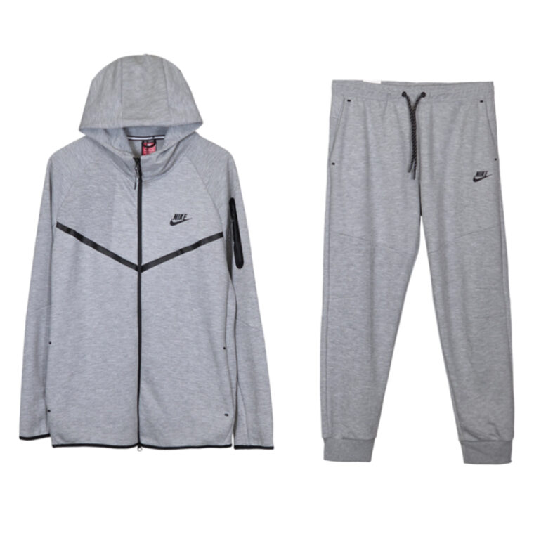 Kostum Nike Tech