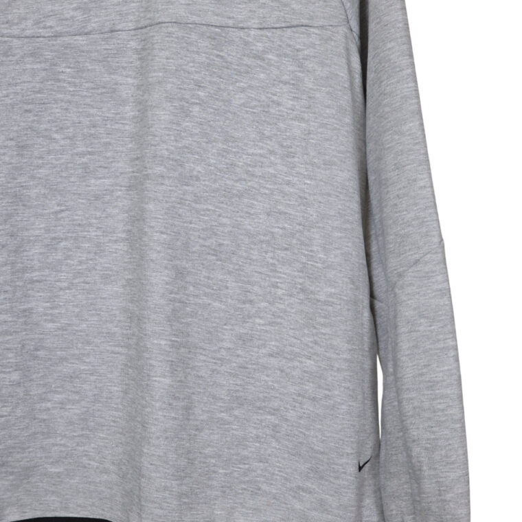 Kostum Nike Tech