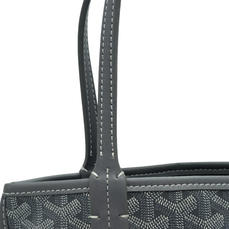 Çantë Goyard