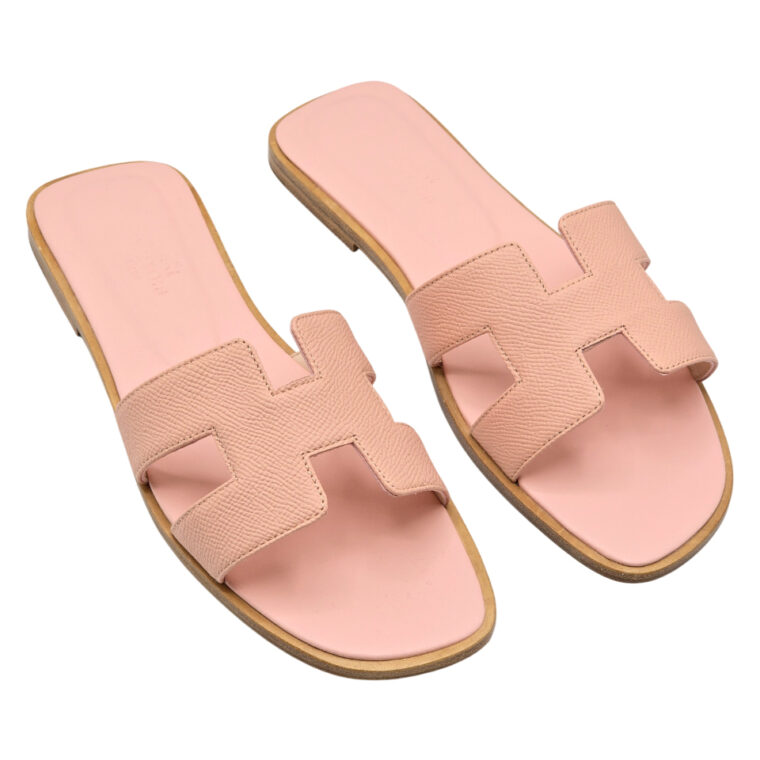 Shapka Hermes