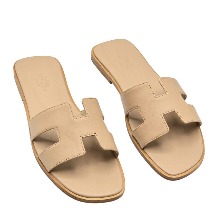 Shapka Hermes