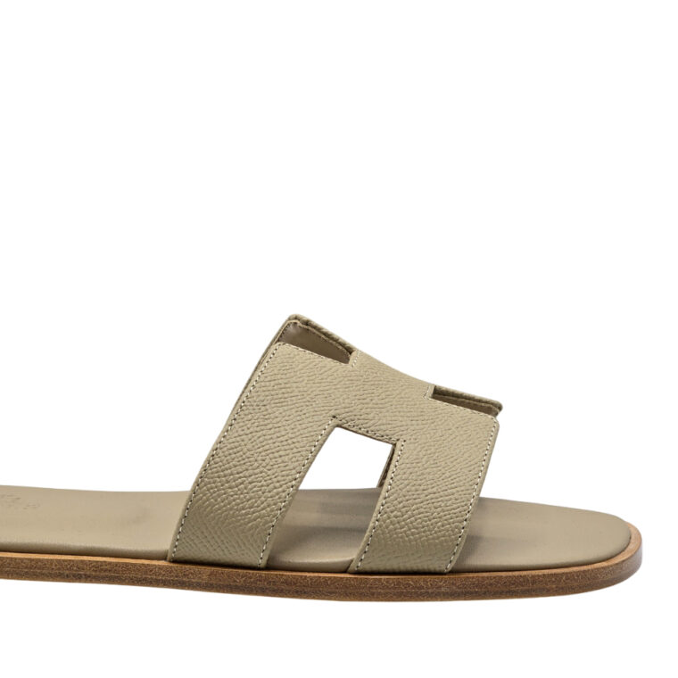 Shapka Hermes