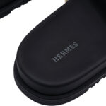 Shapka Hermes