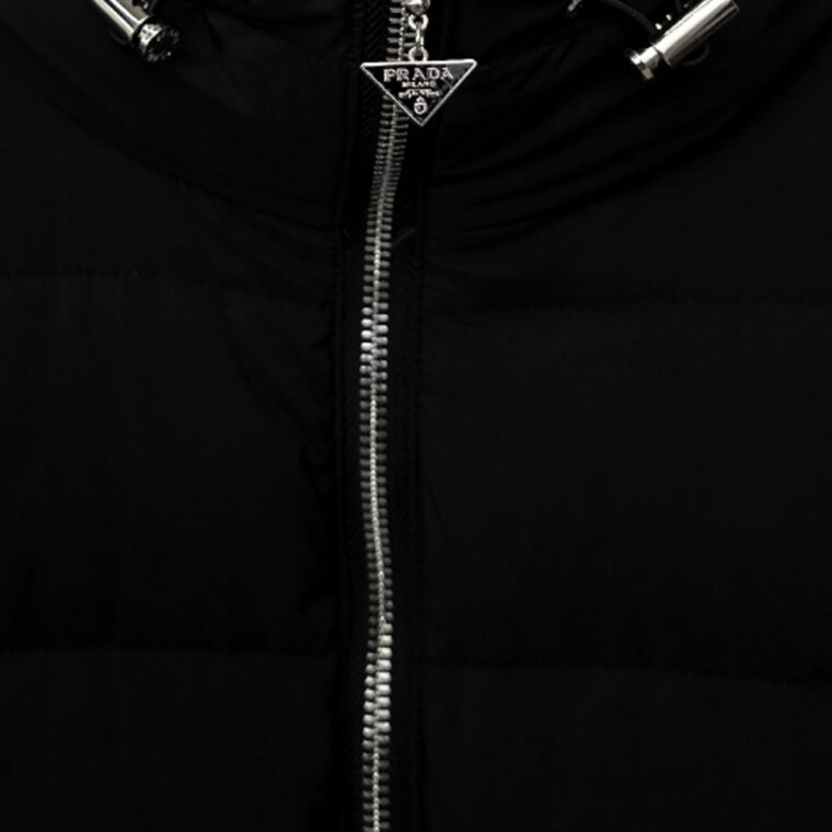 Xhup Prada
