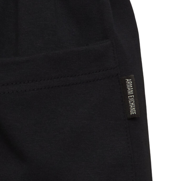 Kostum Armani