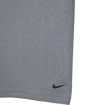 Kostum Nike
